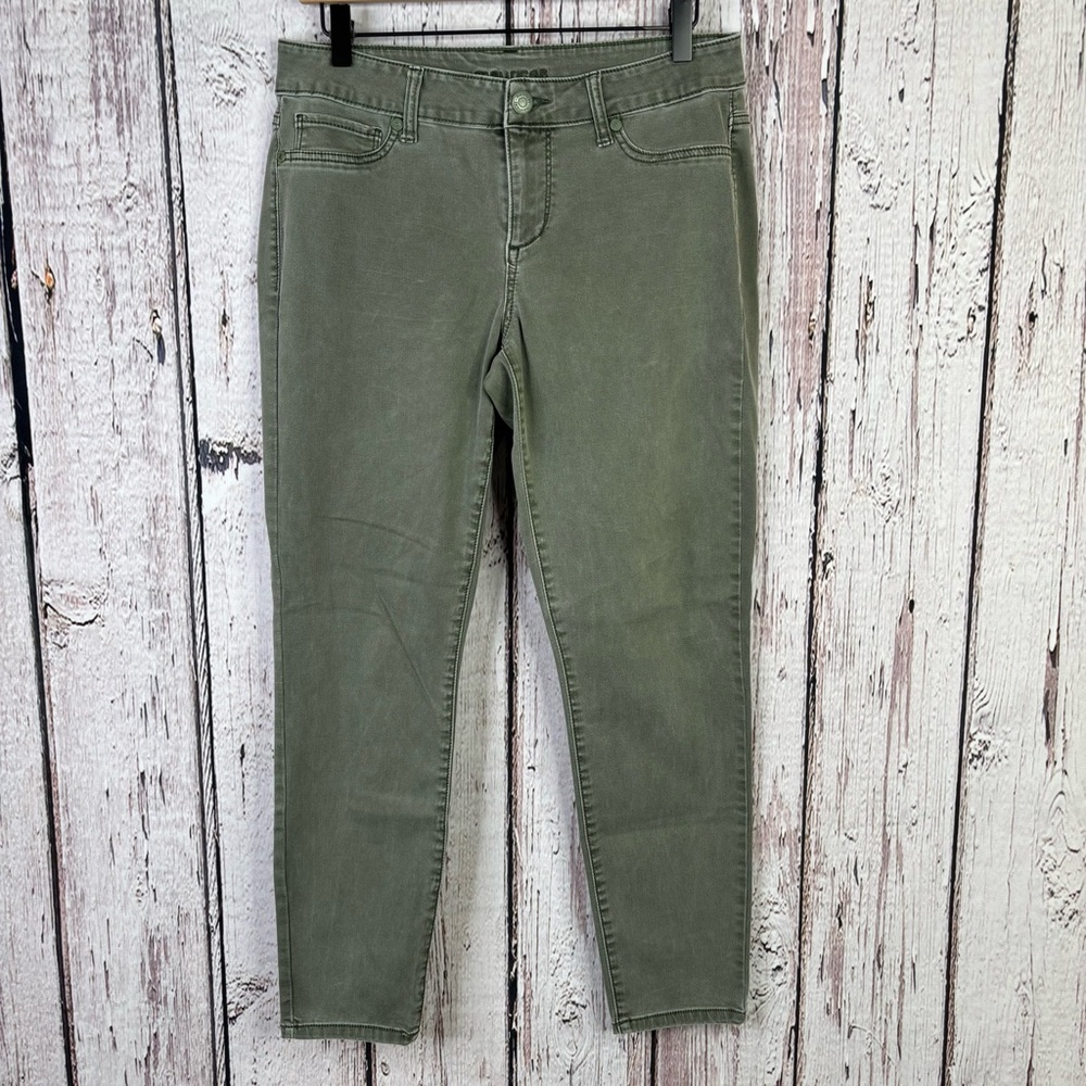 Maurice’s Size Medium Short Olive Green Soft Jeans‎ Pants Mid Rise Skinny Leg